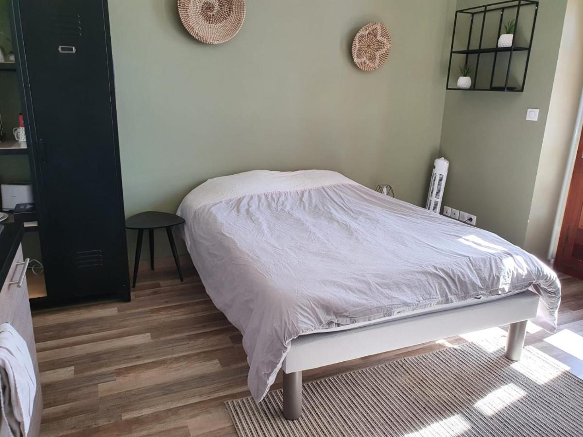 Legend- Parking Prive Gratuit- Terrasse Privee- Wifi - Convert - Alimentec Bourg-en-Bresse Exterior photo
